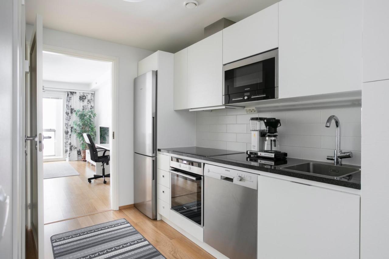 2Ndhomes Cozy 1Br Apartment With Balcony By The Central Station Helsinki Dış mekan fotoğraf