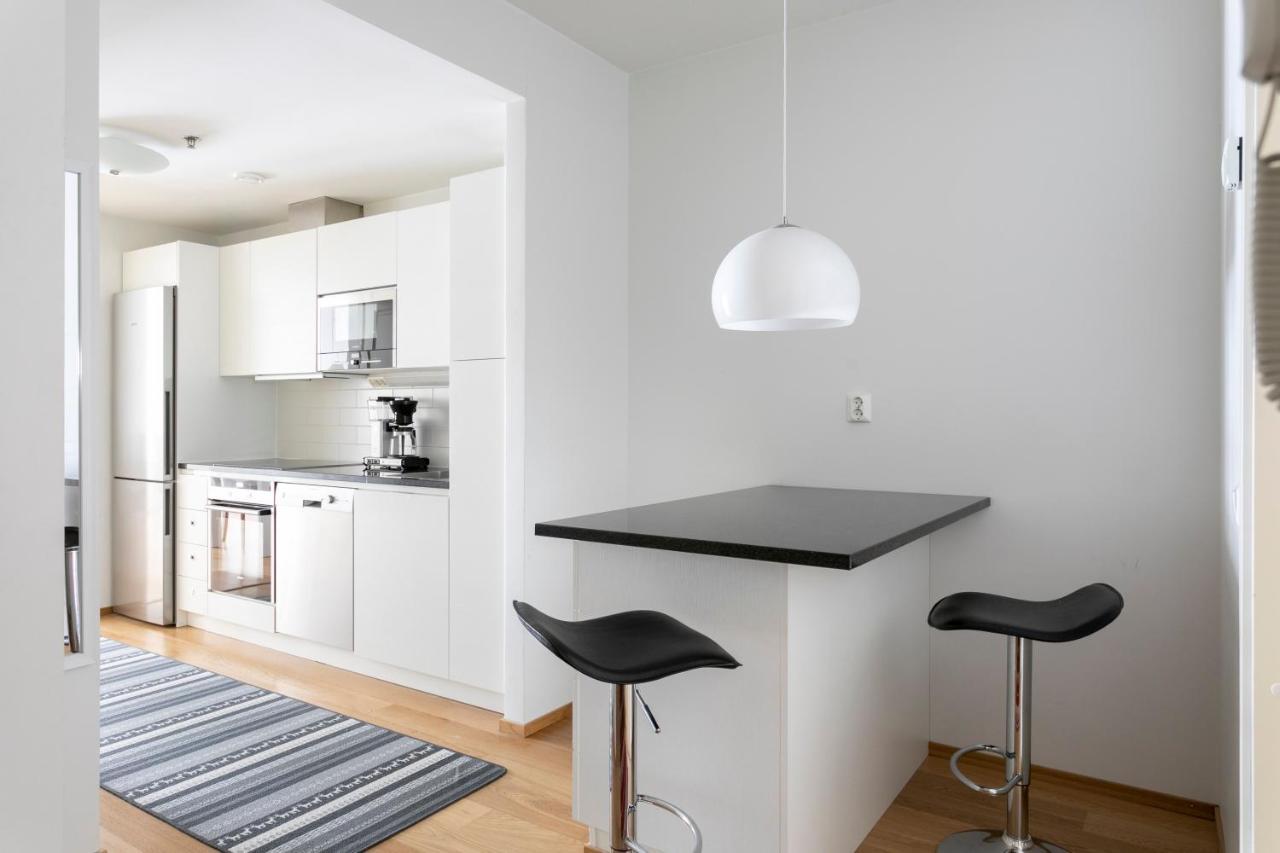2Ndhomes Cozy 1Br Apartment With Balcony By The Central Station Helsinki Dış mekan fotoğraf