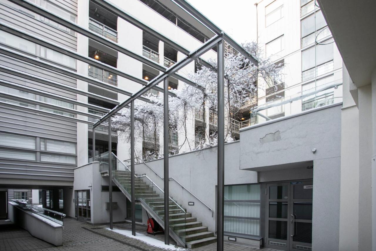 2Ndhomes Cozy 1Br Apartment With Balcony By The Central Station Helsinki Dış mekan fotoğraf